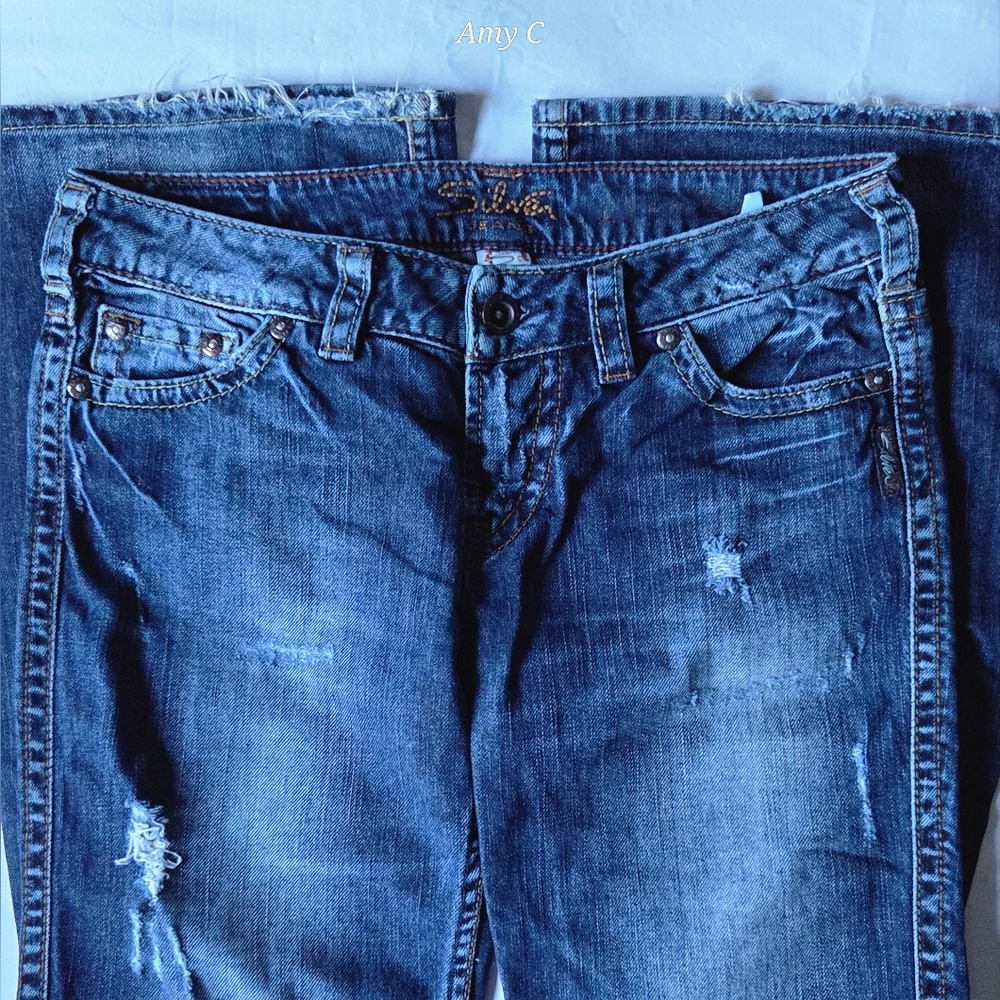 Silver Jeans "Frances" Women's Wide Leg Jeans Size 28x33 Distressed GUC.